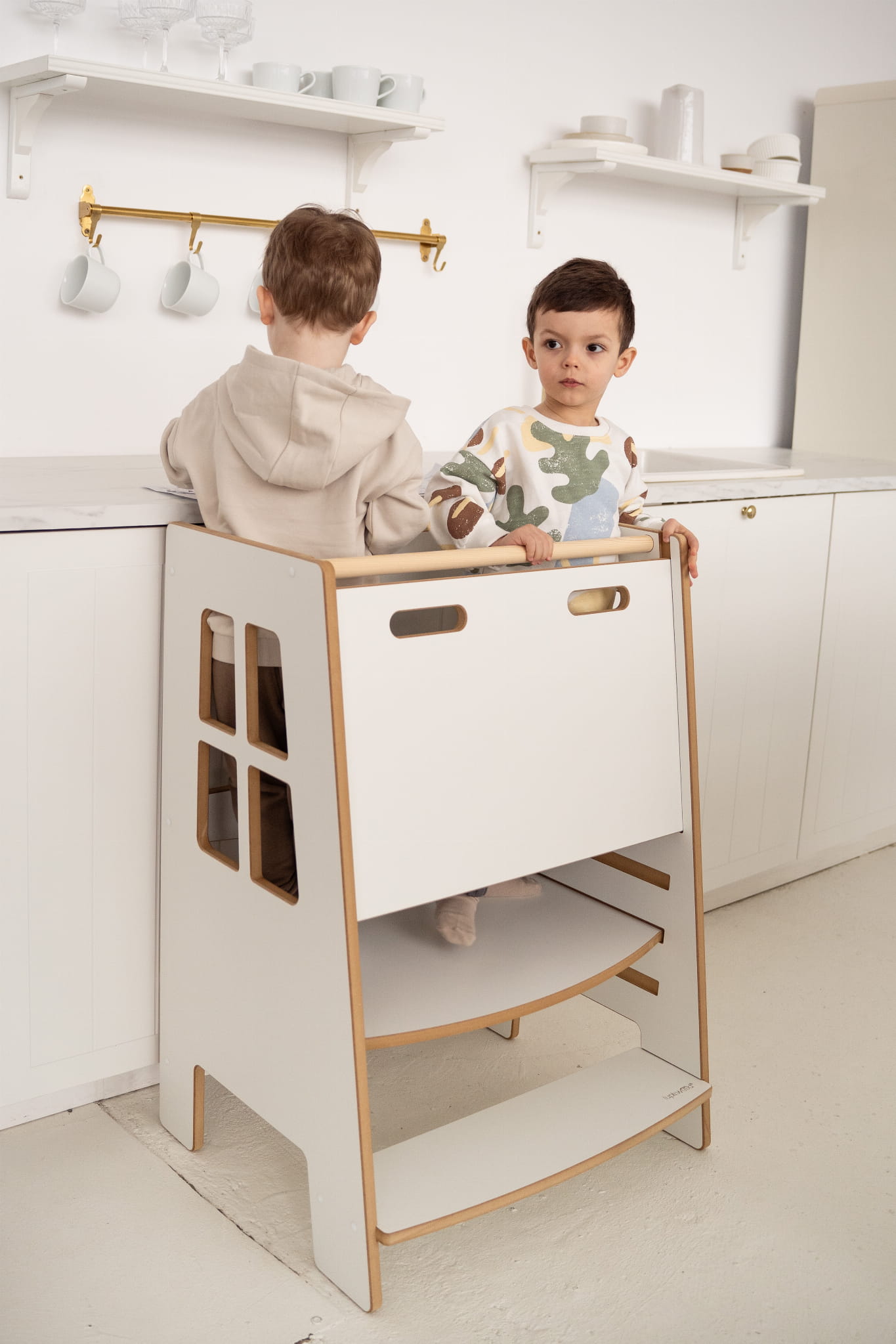 Premium Montessori learning tower