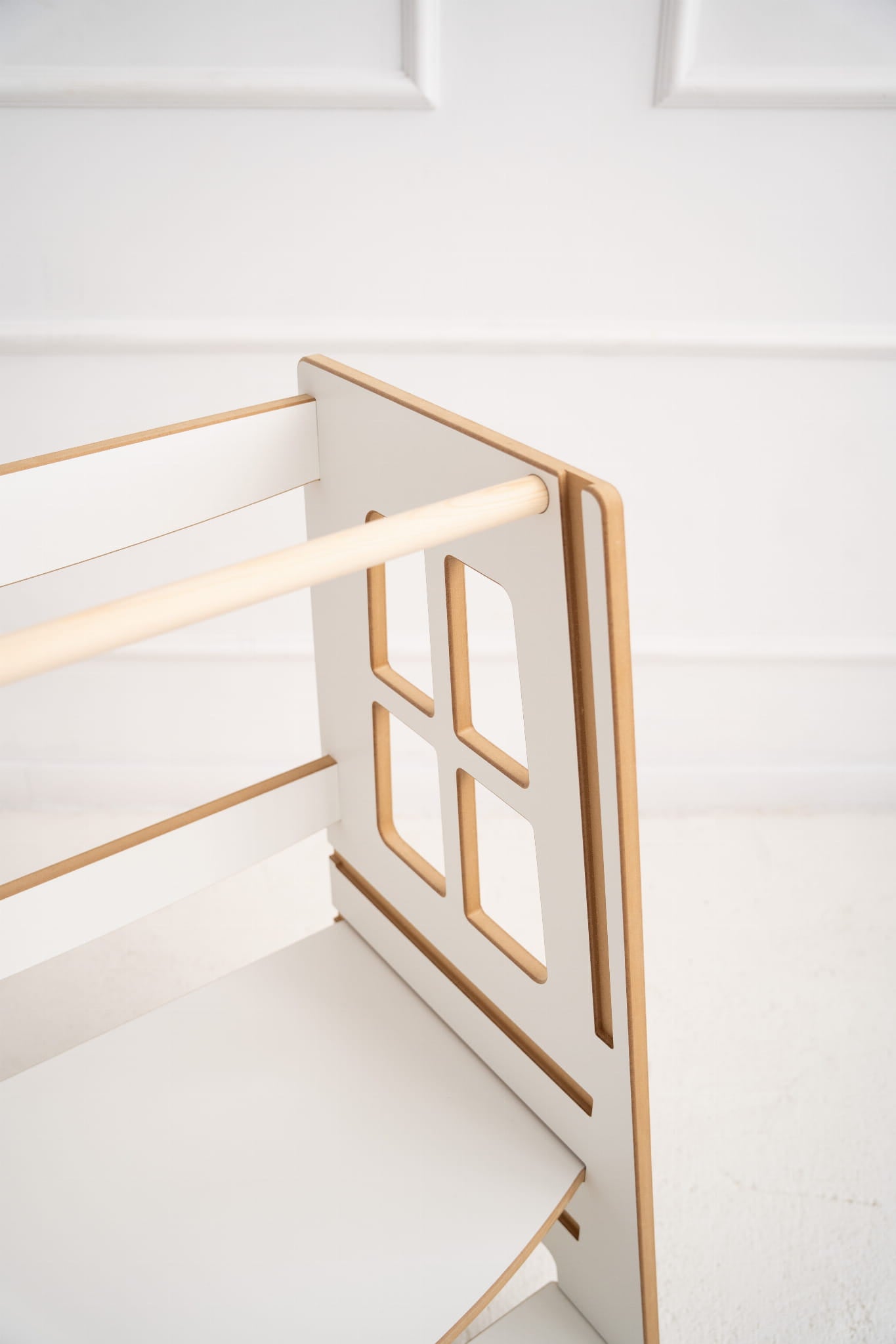 Premium Montessori learning tower