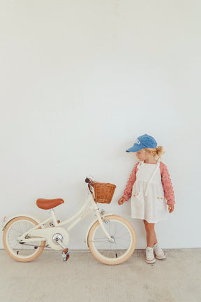 Bicicletta senza pedali per bambino First Go Banwood