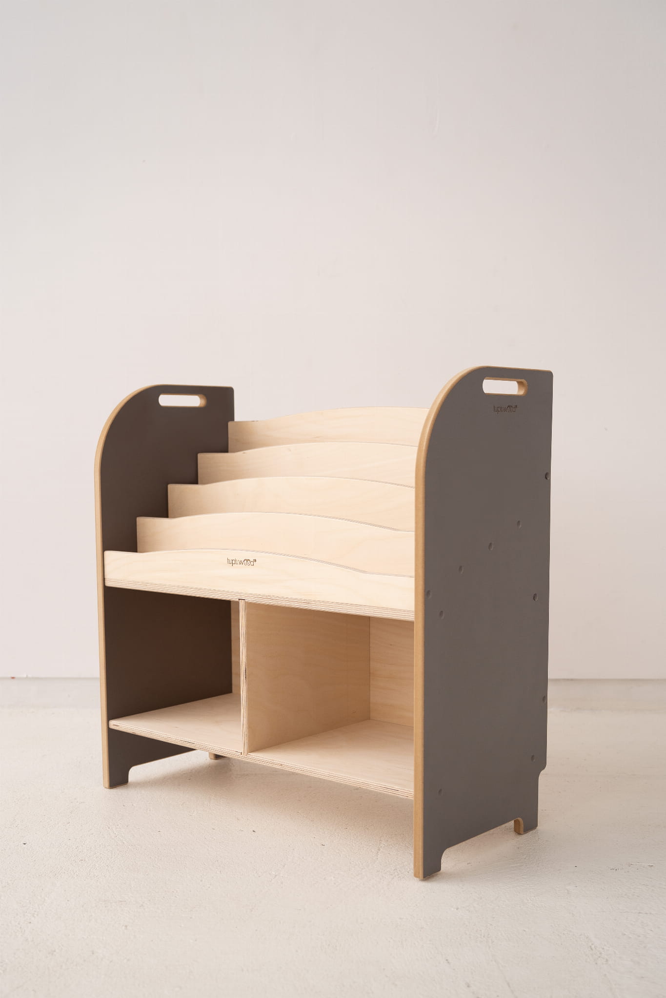 Premium Montessori learning tower