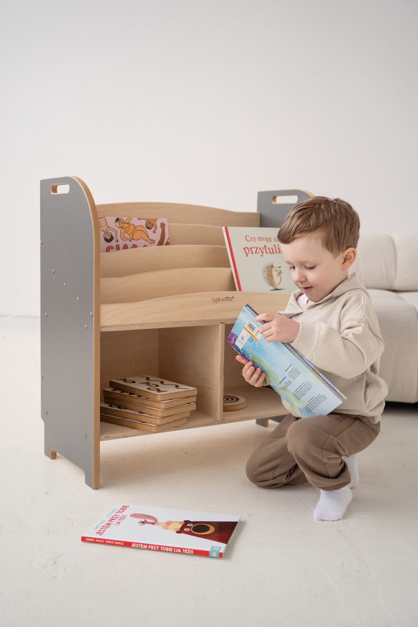 Premium Montessori learning tower